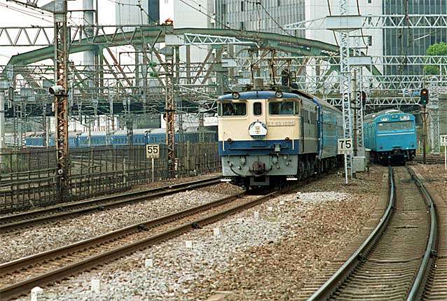 ブルートレインEF651011