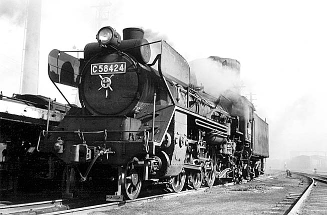 現役蒸気機関車の写真・映像 いい顔 2