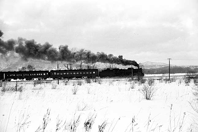 現役蒸気機関車の写真・映像 冬景色