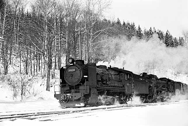 現役蒸気機関車の写真・映像 雪景色