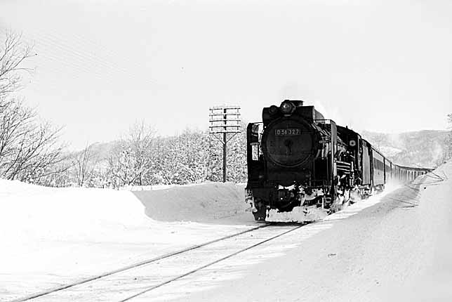 現役蒸気機関車の写真・映像 雪景色